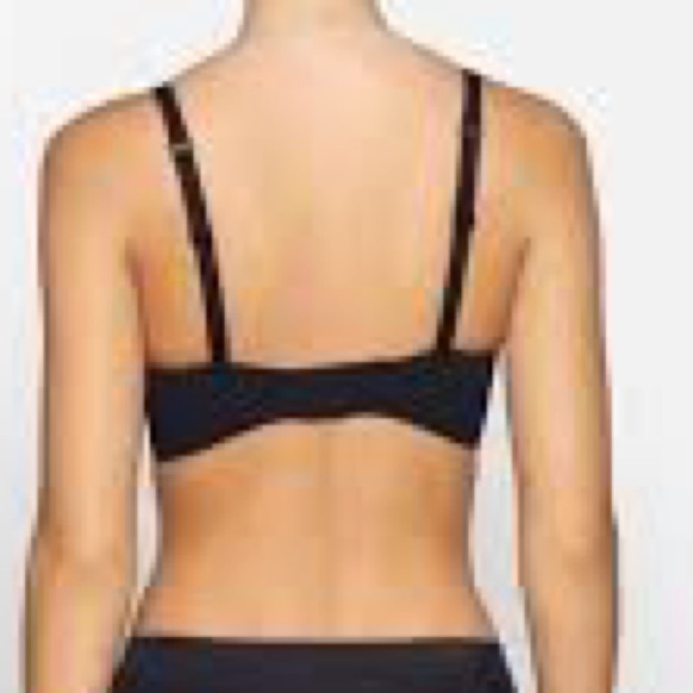 SKIMS Midnight Black Seamless Bra - Picture 6 of 6